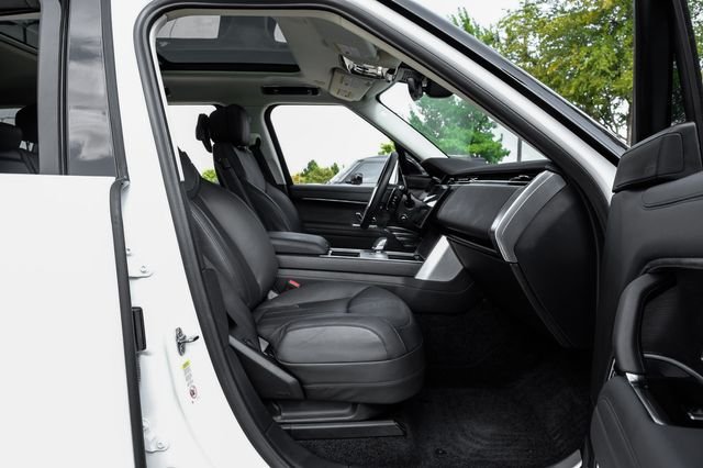 Certified Used 2024 White Land Rover SE image 38