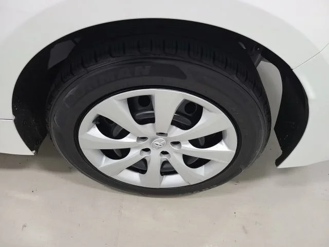 Used 2024 Ice Cap Toyota LE image 34