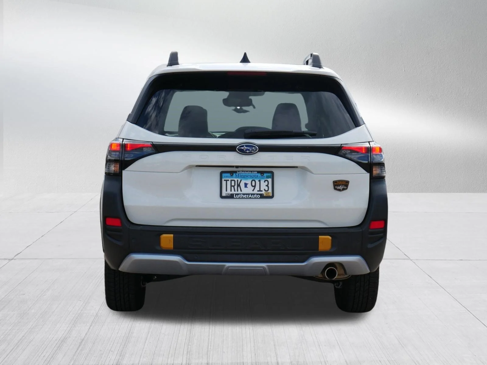 Used 2026 Crystal White Pearl Subaru Wilderness image 6