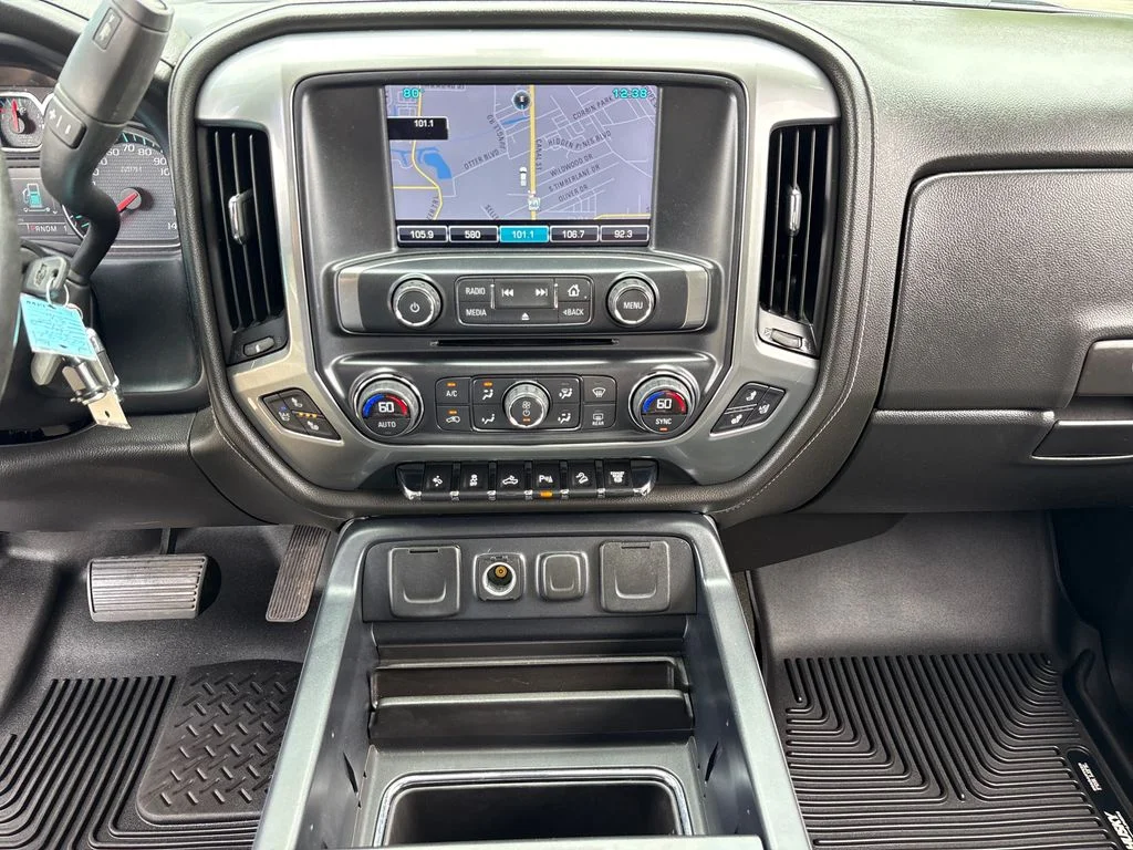 Used 2015 Silver Chevrolet LTZ image 40
