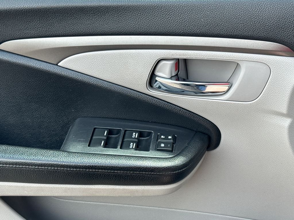 Used 2019 Blue Honda LX image 31