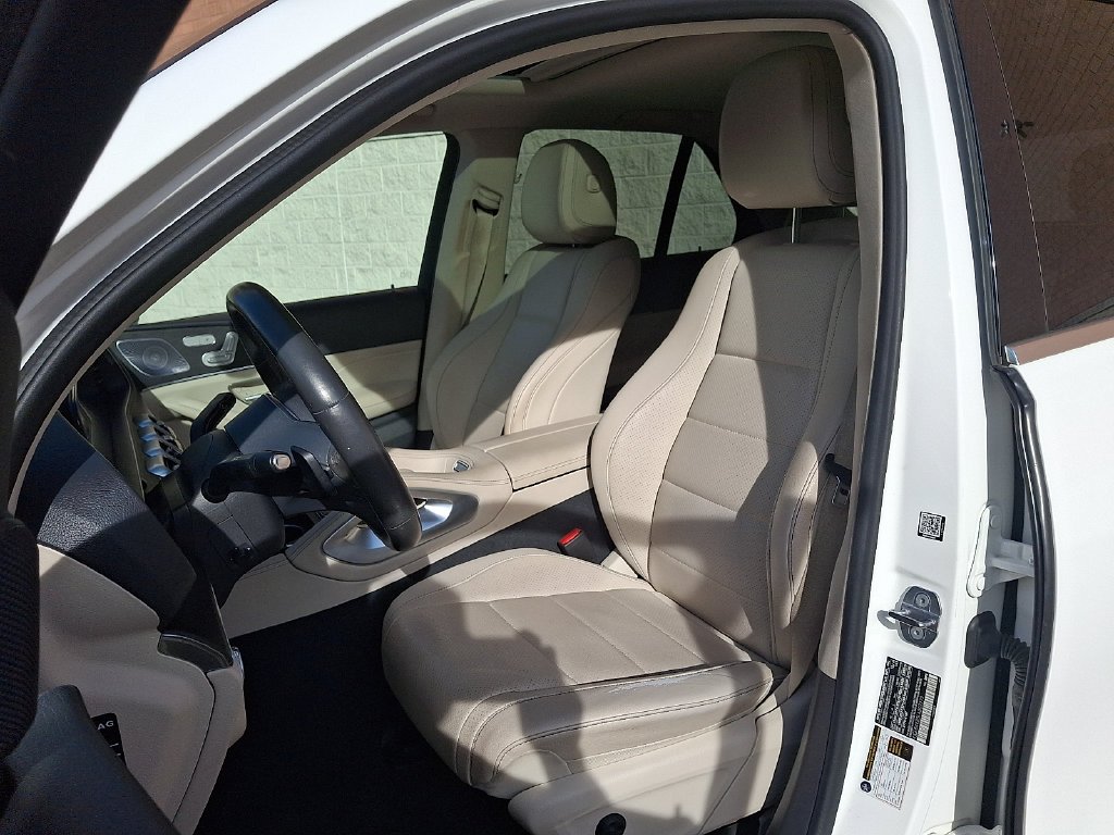Used 2020 Polar White Mercedes-Benz GLE 350 image 13