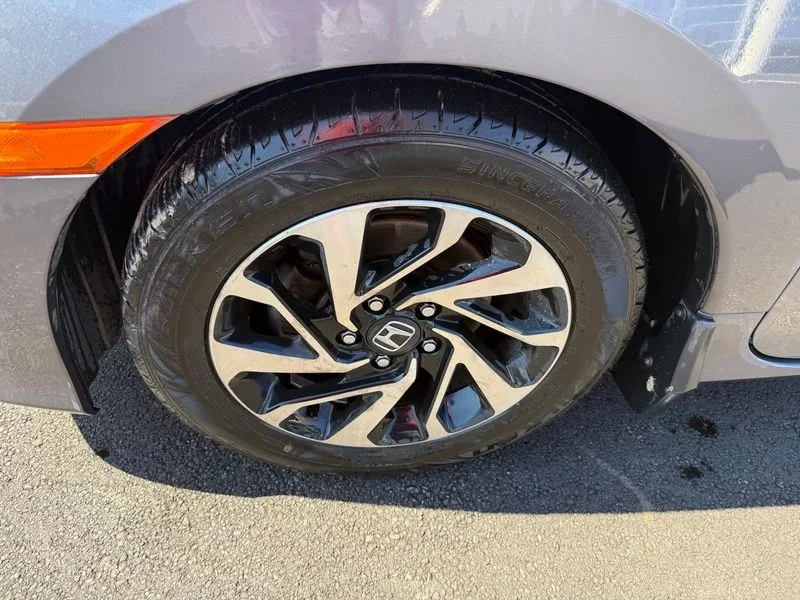 Used 2017 Gray Honda LX image 16