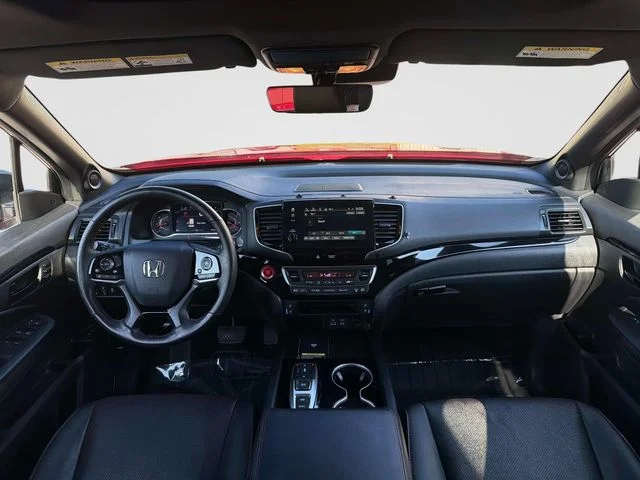 2025 Honda Passport Black Edition - Photo 23