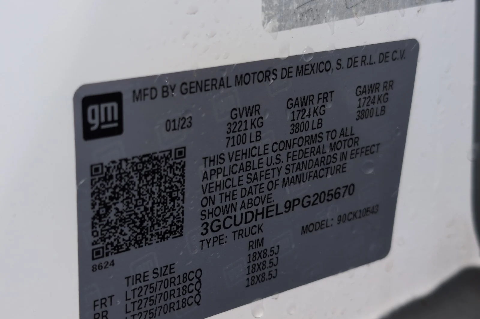 Used 2023 SUMMIT WHITE Chevrolet ZR2 image 30