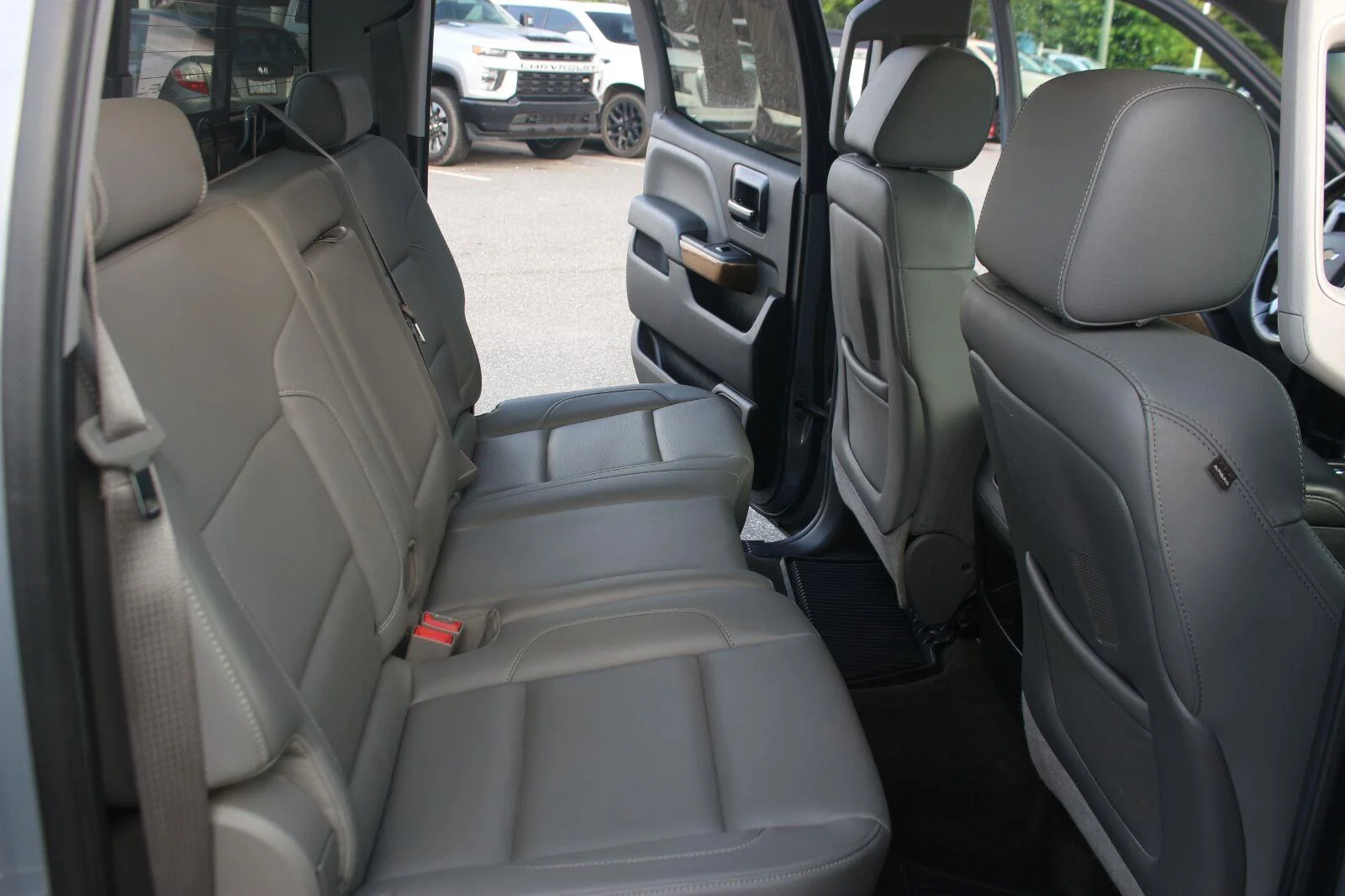 Used 2015 SLATE GREY METALLIC Chevrolet LTZ image 35