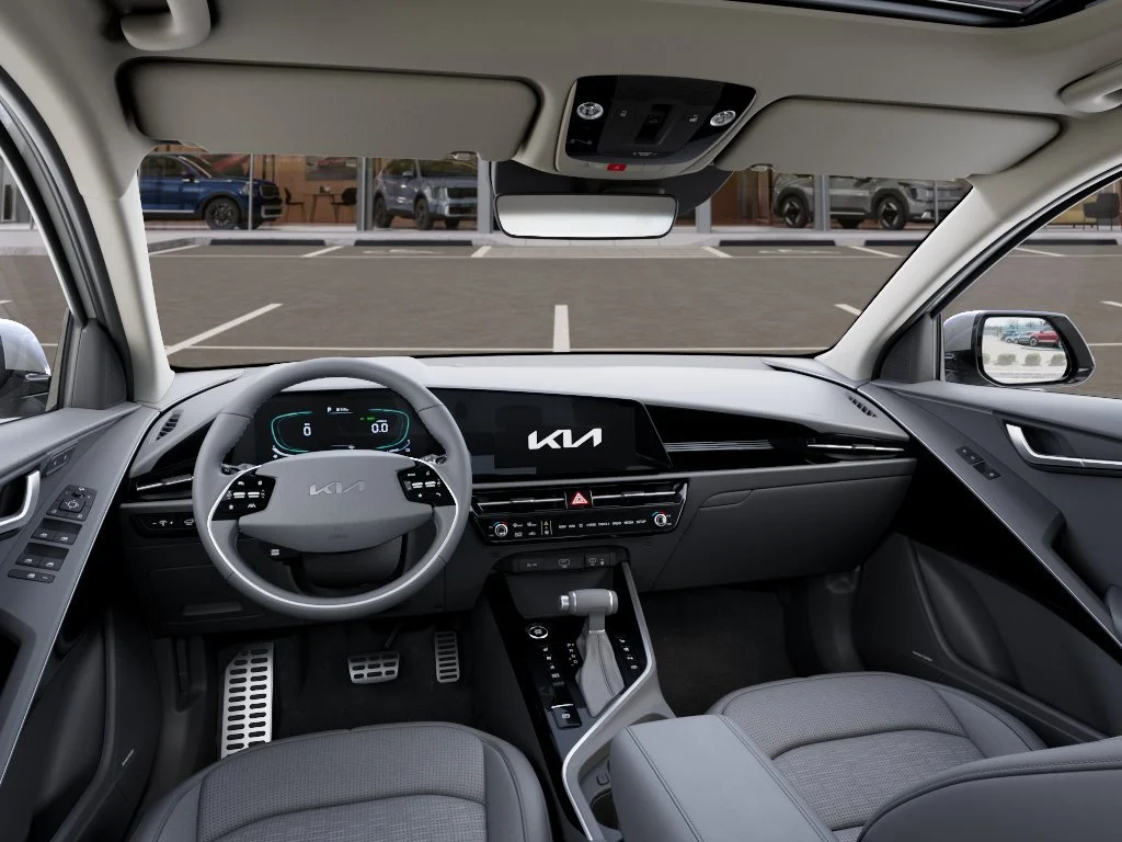 New 2026 Snow White Pearl Kia SX Touring image 14
