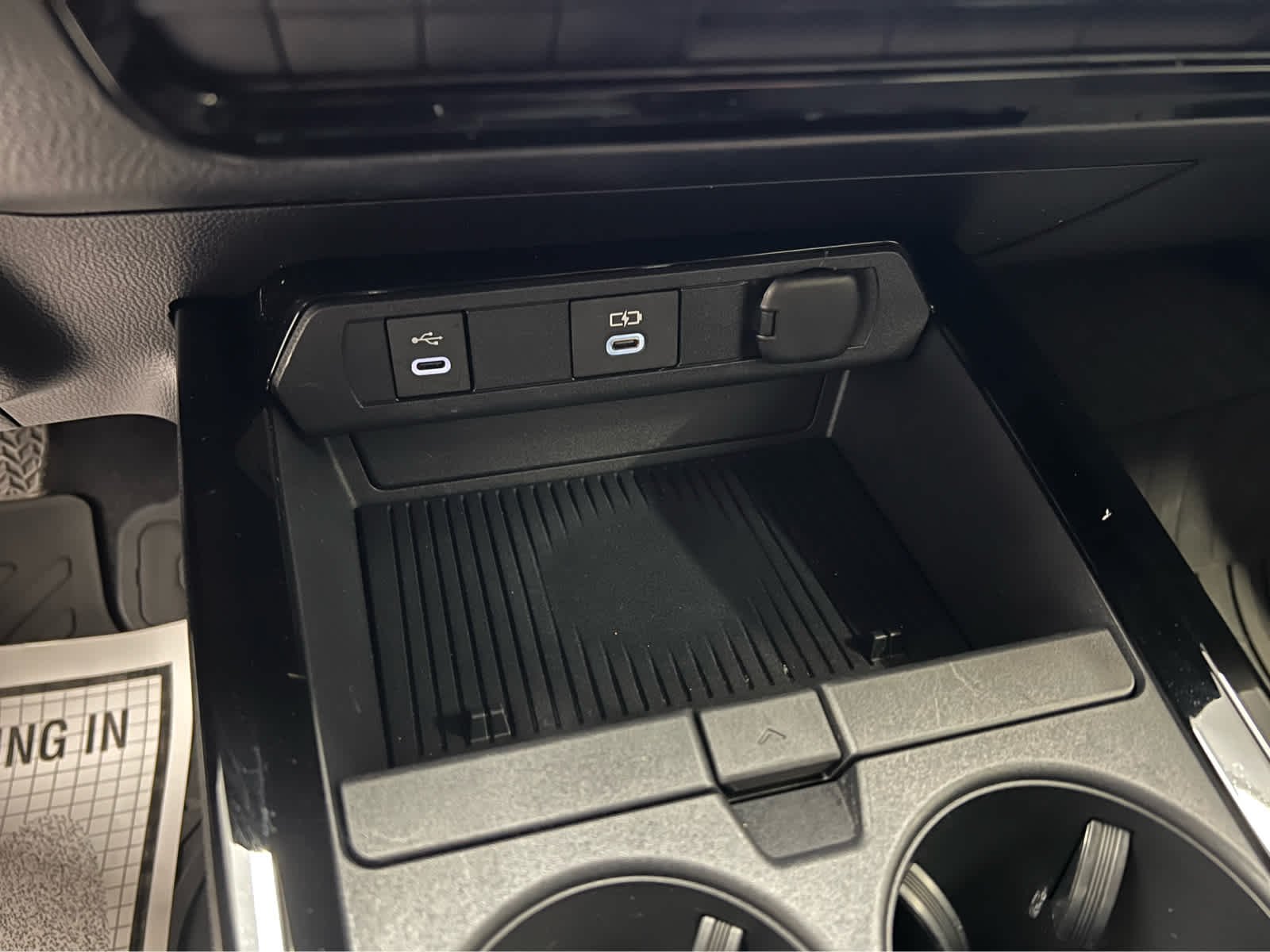 Used 2024 Cutting Edge Toyota SE image 22