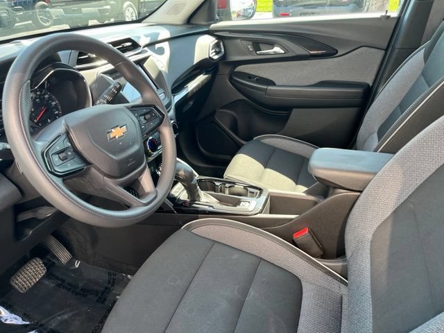 Used 2022 Crimson Metallic Chevrolet LT image 7