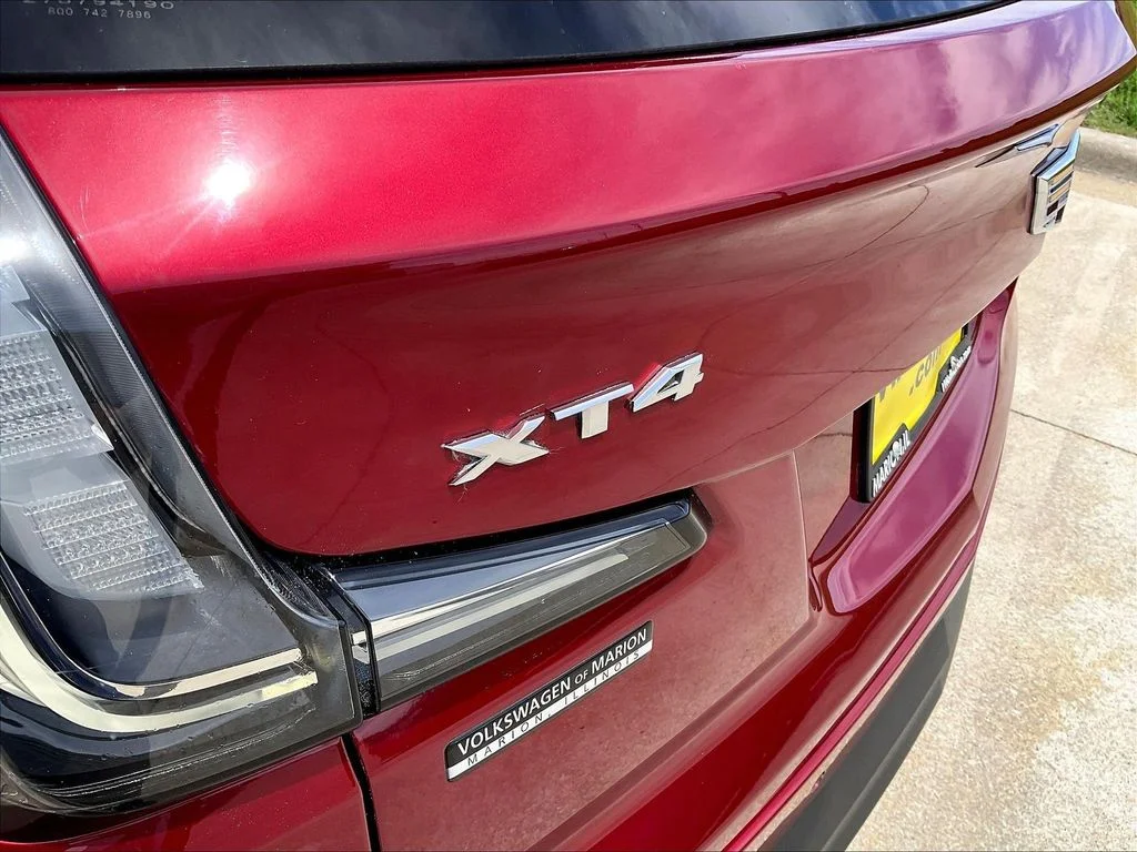 Used 2019 Red Cadillac Sport image 24