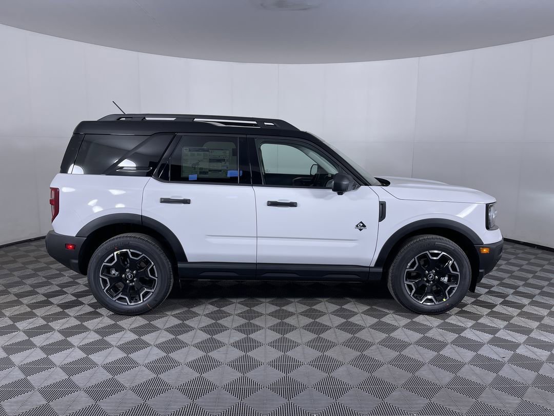New 2026 Oxford White Ford Outer Banks image 10