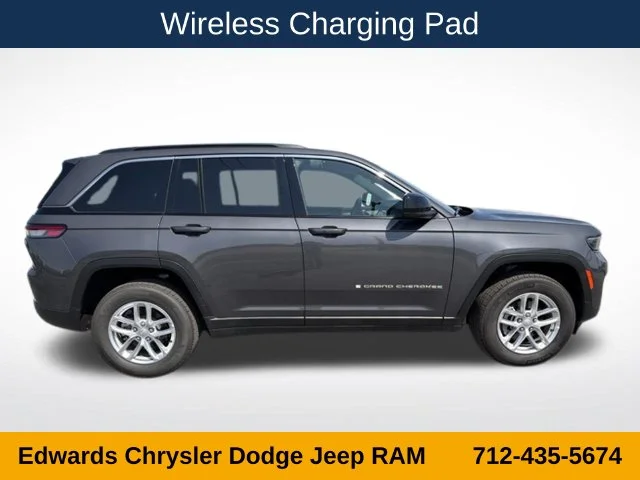 Used 2024 Gray Jeep Overland image 10