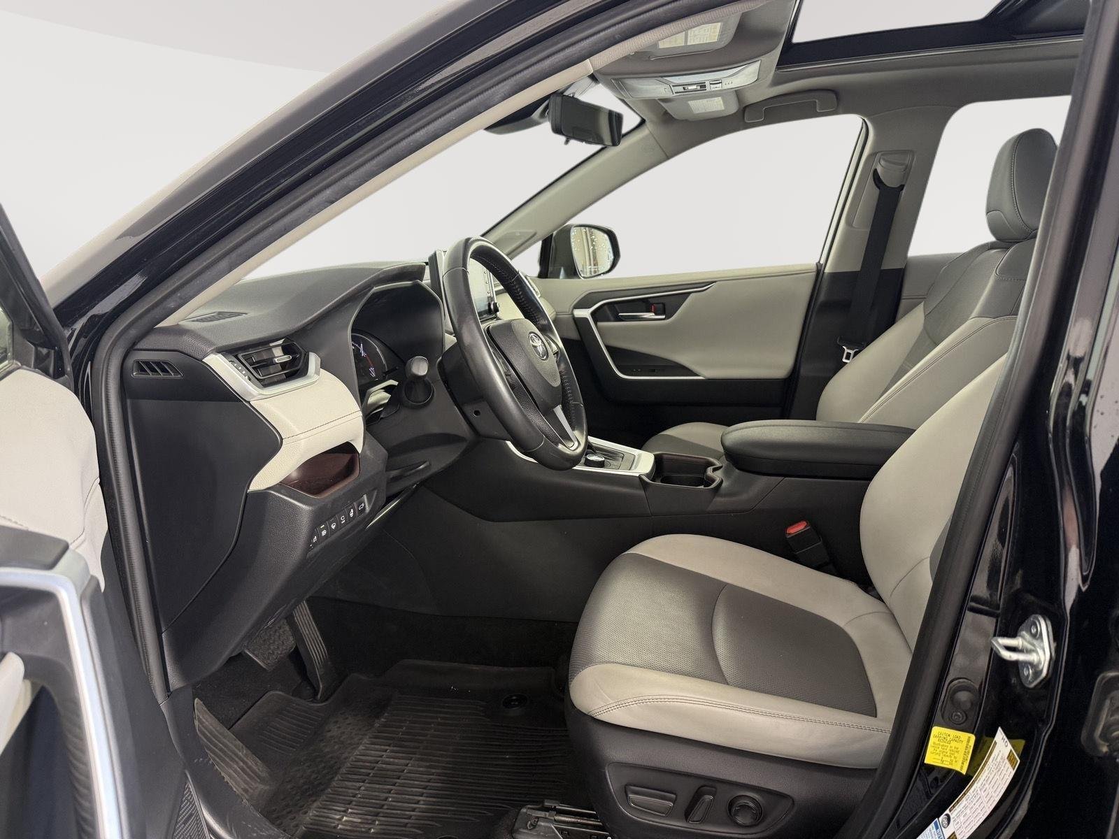 Certified Used 2021 Midnight Black Metallic Toyota Limited image 2