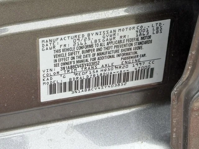 Used 2025 Gray Nissan SV image 26