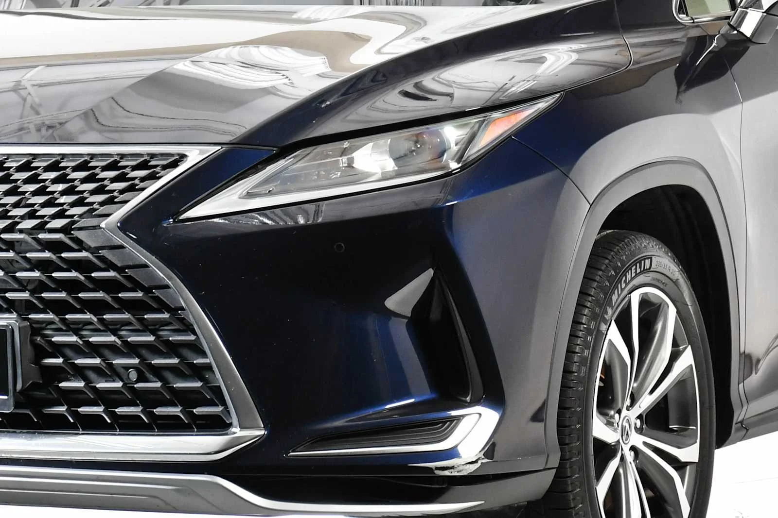 Used 2020 Nightfall Mica Lexus  image 9