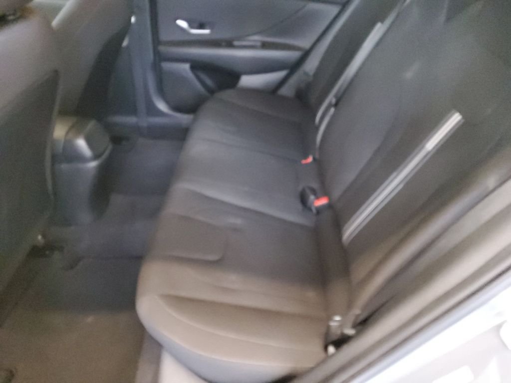 Used 2022 Gray Hyundai SEL image 19