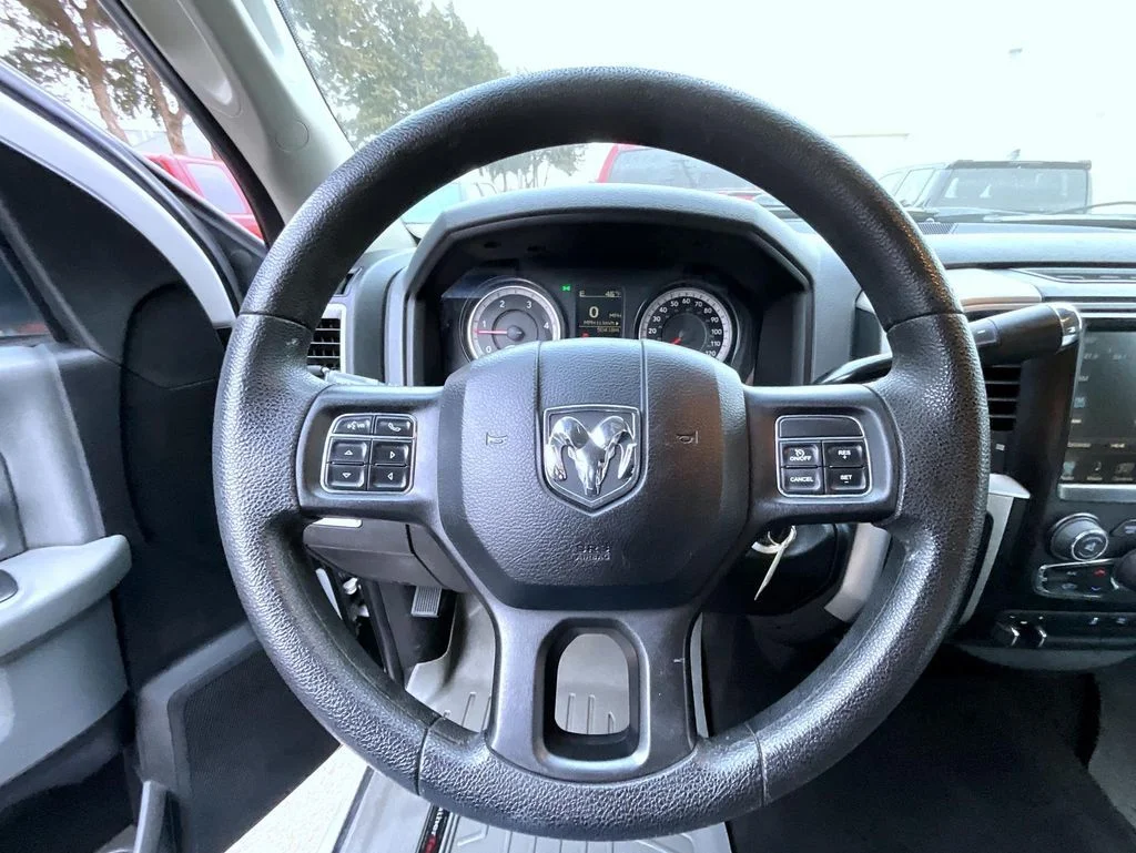 Used 2017 White Ram SLT image 11