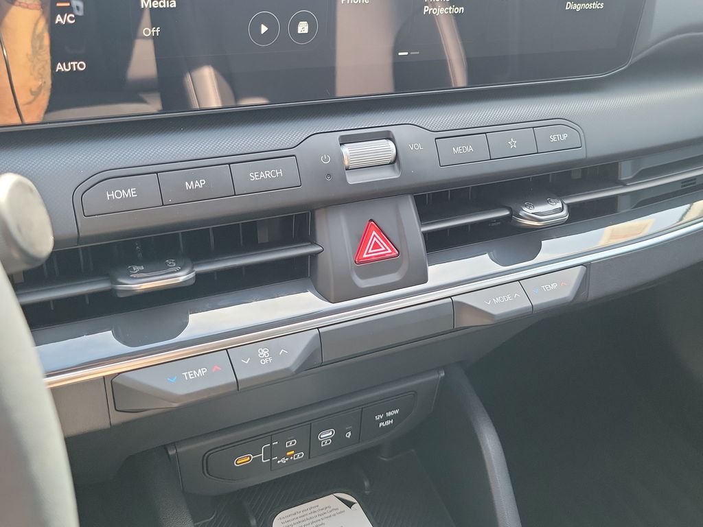 New 2026 Morning Haze Kia EX Hatchback image 31