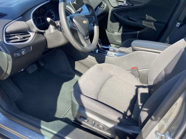 Used 2024 Gray Chevrolet LT image 10