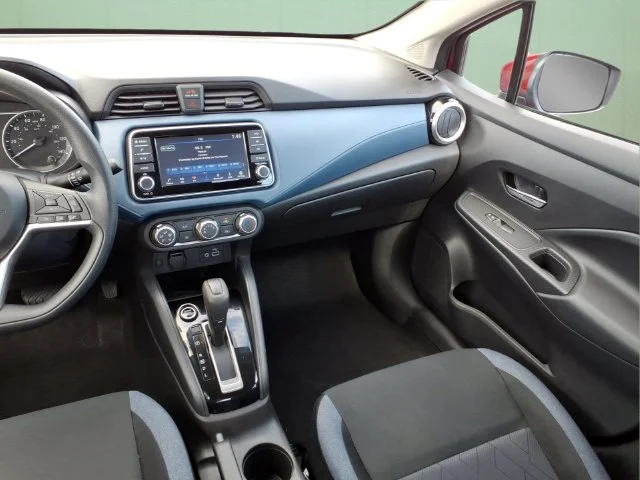 Used 2025 Red Nissan 1.6 SV image 18