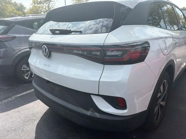 Used 2023 Pure White Volkswagen Standard image 9