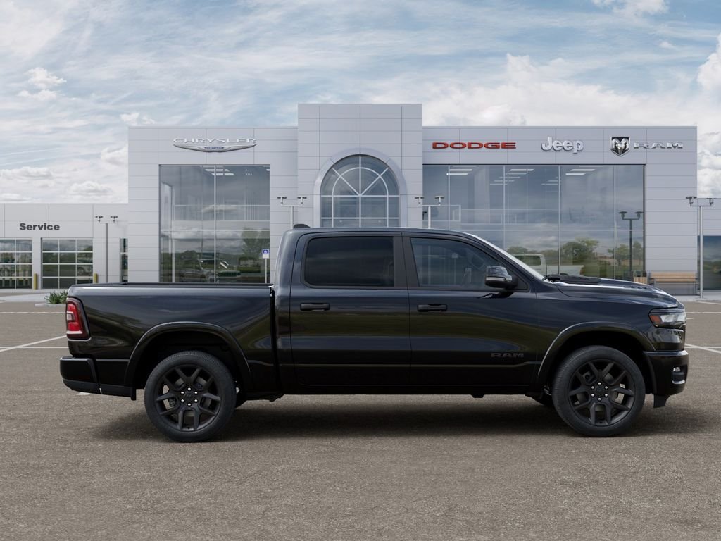 New 2026 Diamond Black Crystal Pearl-Coat Exterior Paint RAM Laramie image 23