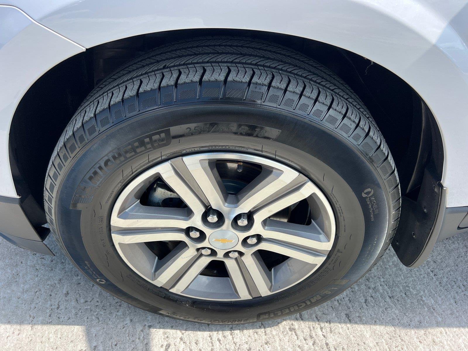 Used 2016 Iridescent Pearl Tricoat Chevrolet LT image 11