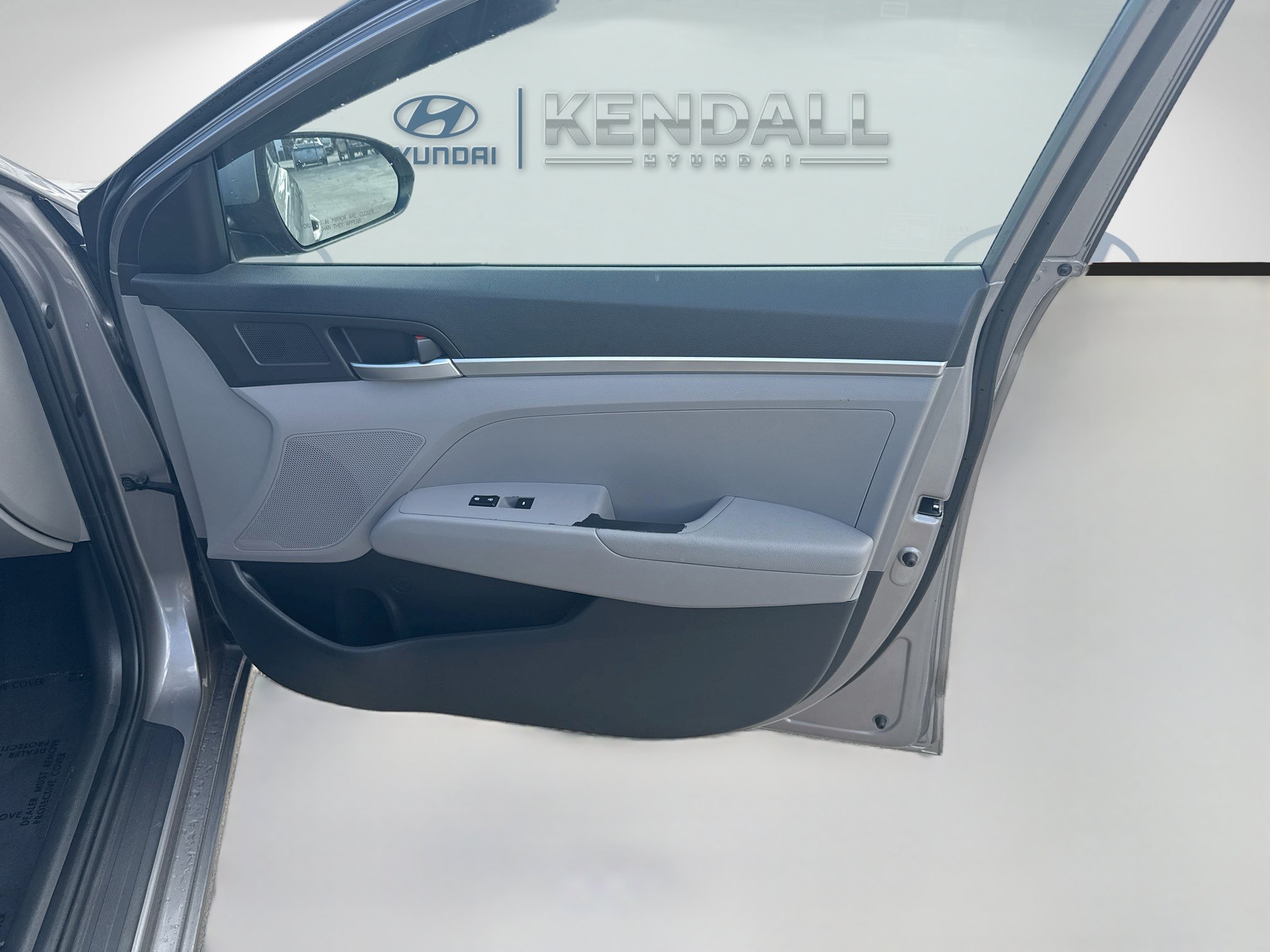 2020 Hyundai Elantra SE - Photo 30