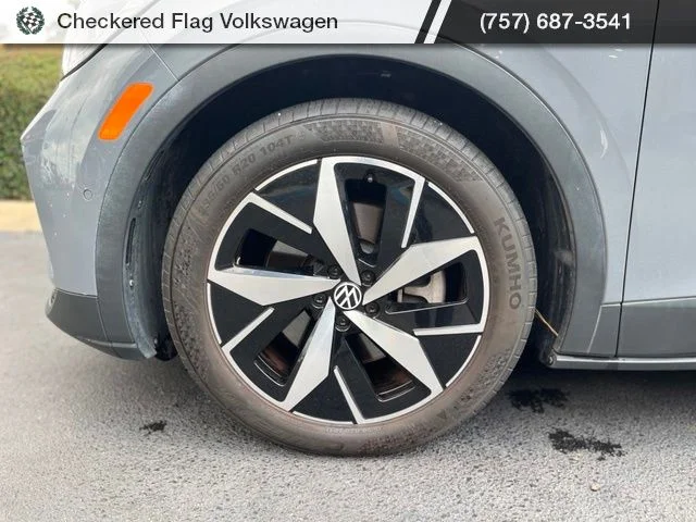 Used 2023 Pure Gray Volkswagen Pro S image 5