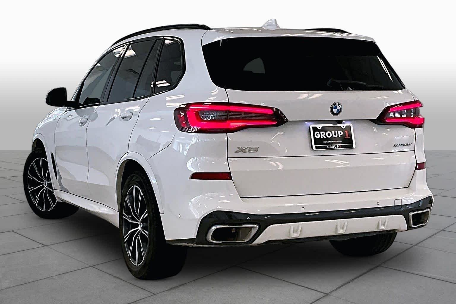 Used 2023 Alpine White BMW xDrive40i image 11