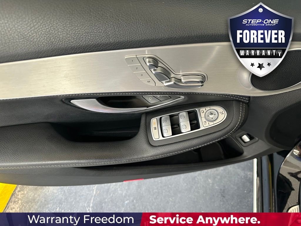 Used 2015  Mercedes-Benz C 300 image 11