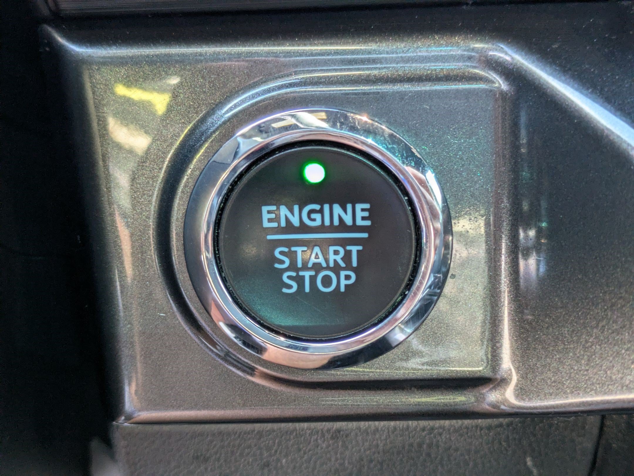 Used 2021 White Metallic Ford XLT image 19