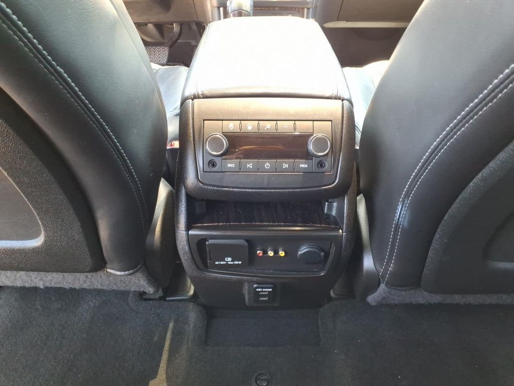 Used 2014 Iridium Metallic GMC Denali image 8
