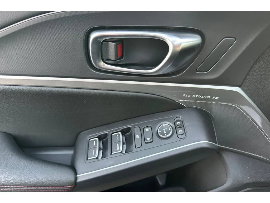 2026 Acura Integra Type S - Photo 9