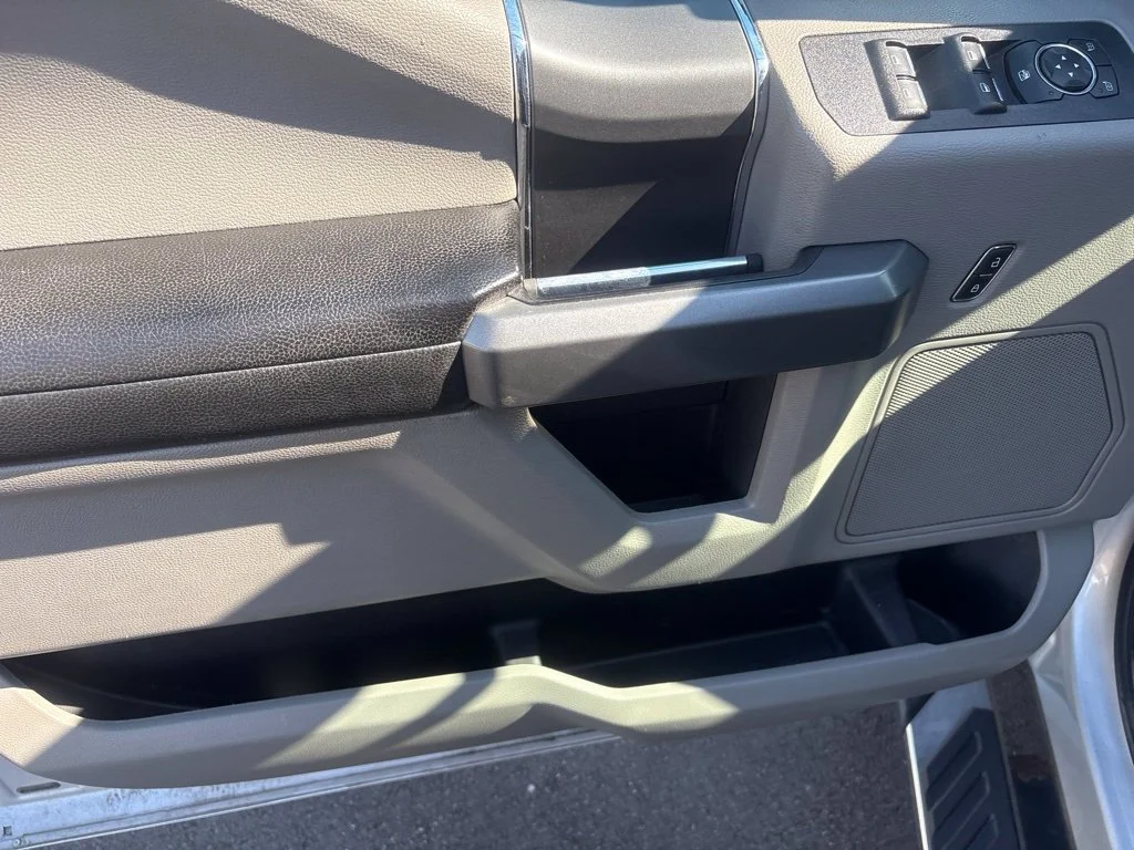 Used 2018 Silver Ford XLT image 23