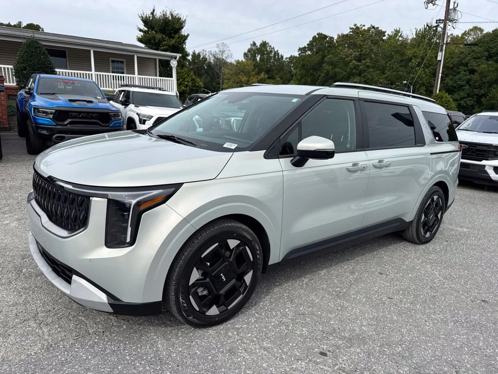 2025 Kia Carnival