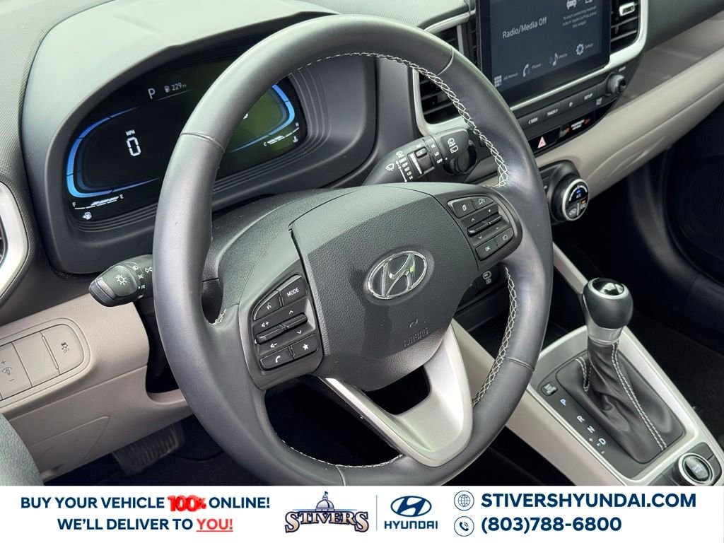 2024 Hyundai Venue SEL - Photo 20