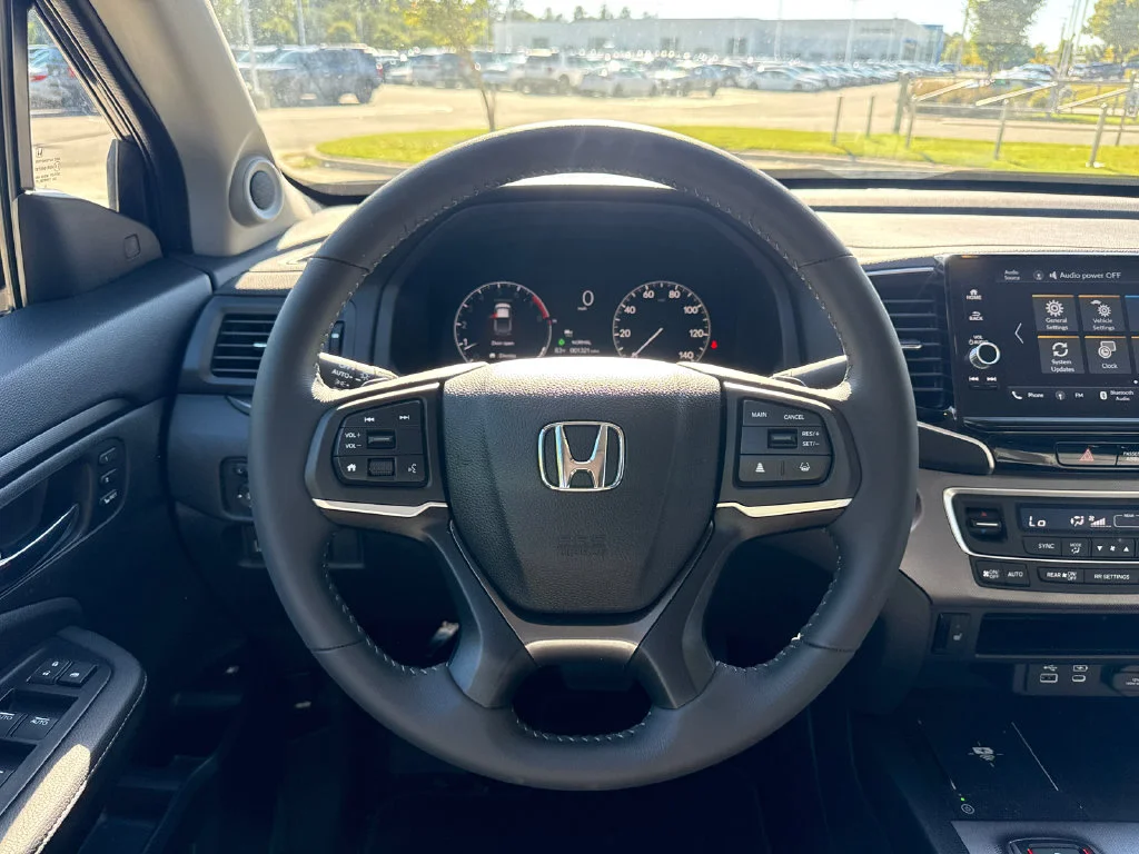 Certified Used 2026 Crystal Black Pearl Honda RTL image 21