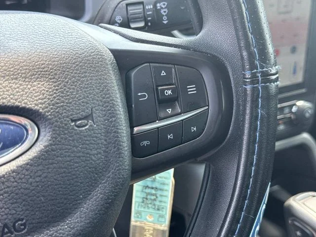 Used 2025 Beige Ford XL image 30