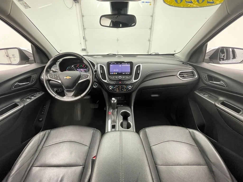 Used 2020 SILVER ICE METALLIC Chevrolet Premier image 3