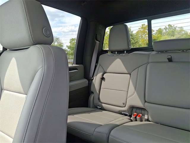 2025 GMC Sierra 2500HD SLT - Photo 12