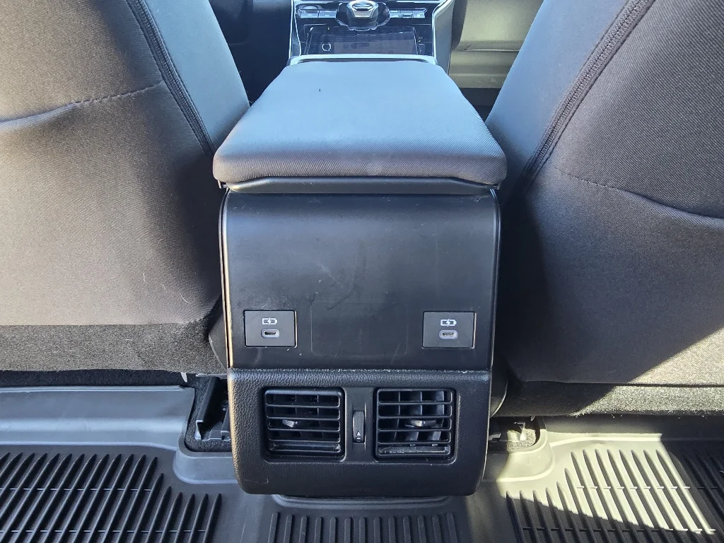 Used 2024 Smoked Carbon Subaru Premium image 29