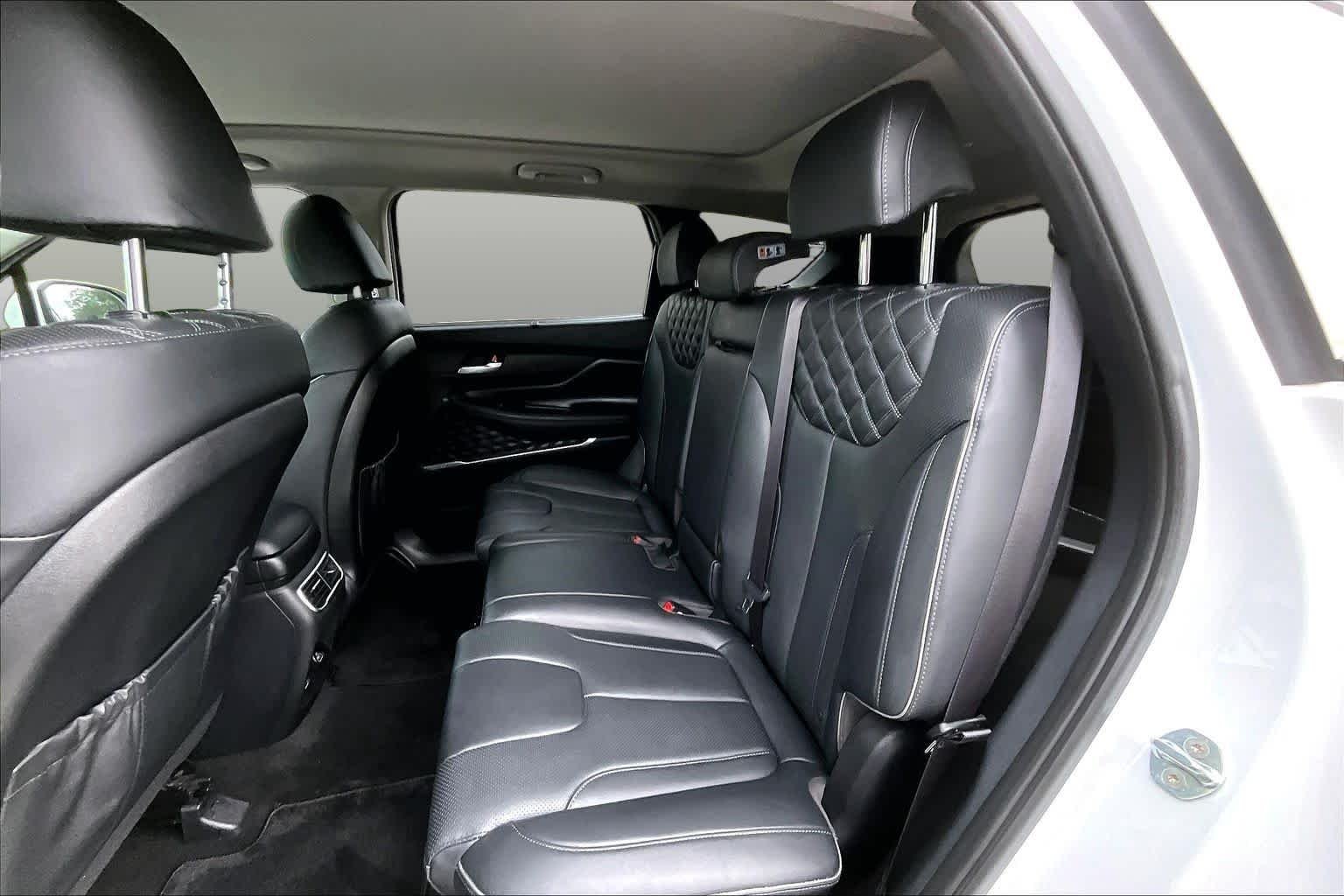Used 2022 Quartz White Hyundai SEL Premium image 21