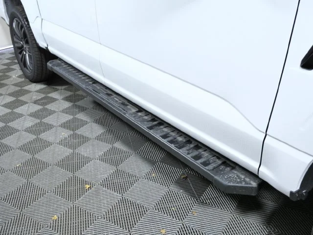 New 2026 Oxford White Ford XLT image 8