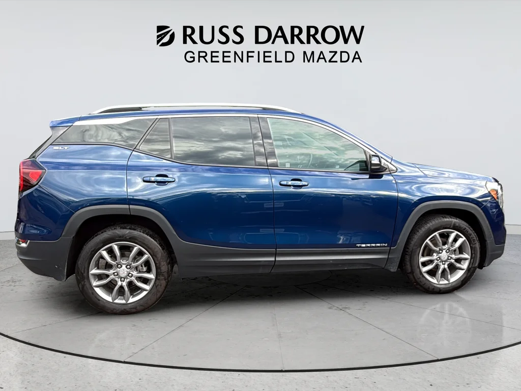 Used 2022 Blue GMC SLT image 6