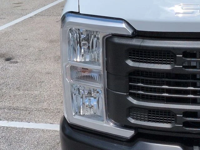 New 2026 Oxford White Ford F-250® XL image 10