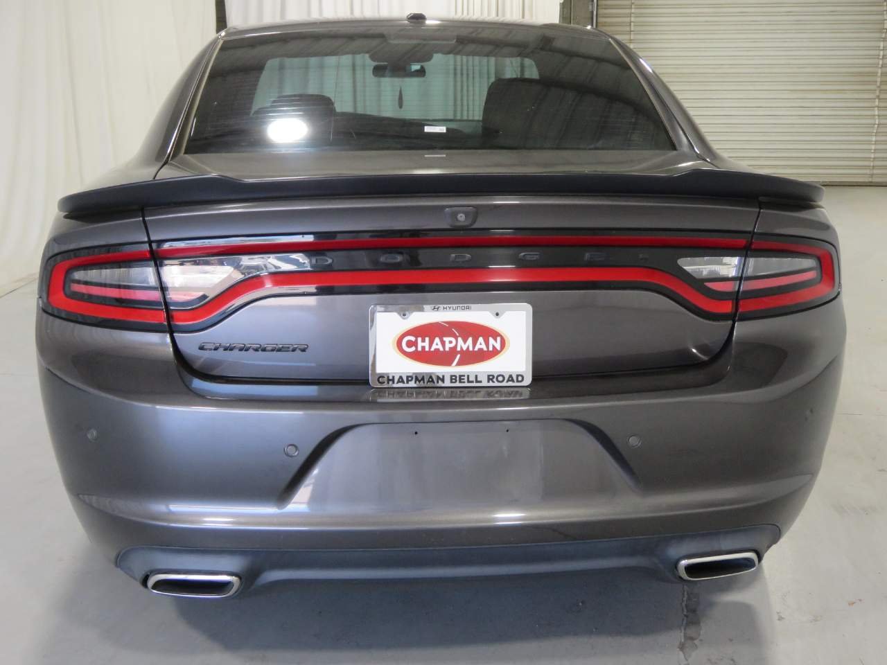 Used 2021 Granite Crystal Metallic Clear Coat Dodge SXT image 5