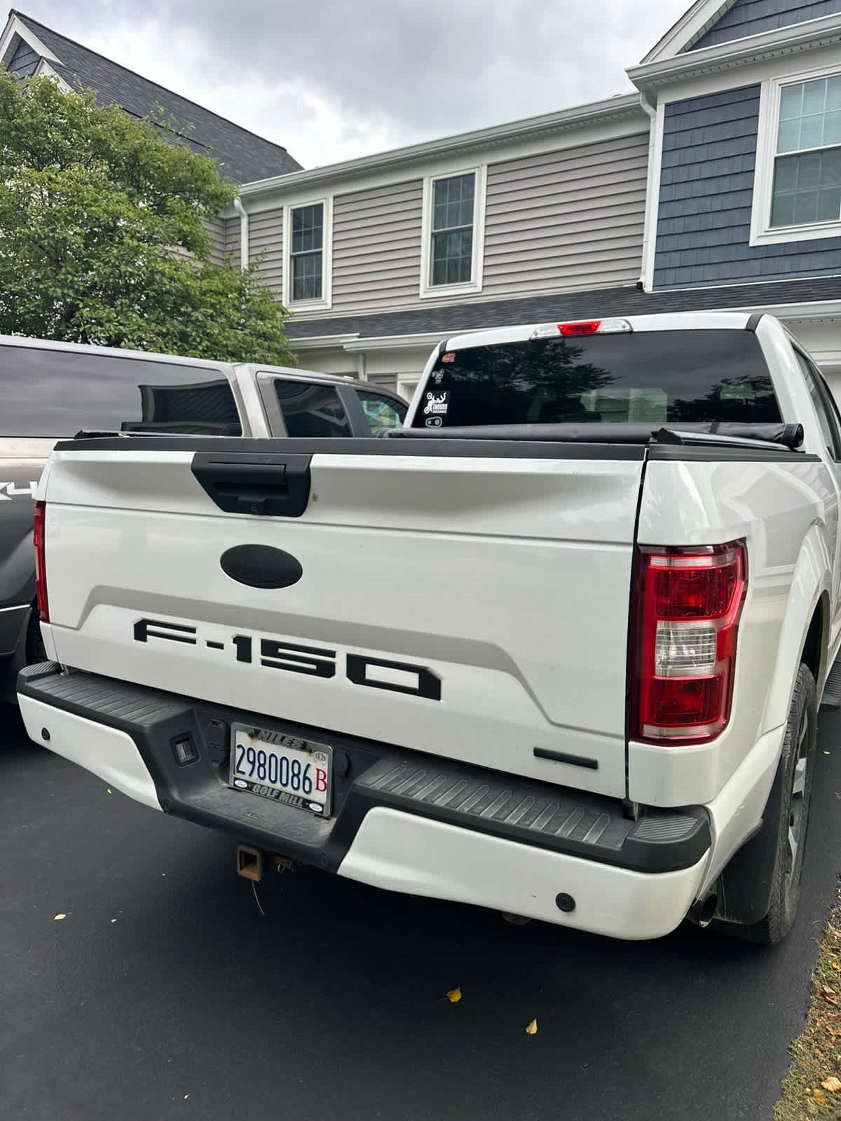 Used 2020 Oxford White Ford XL image 3