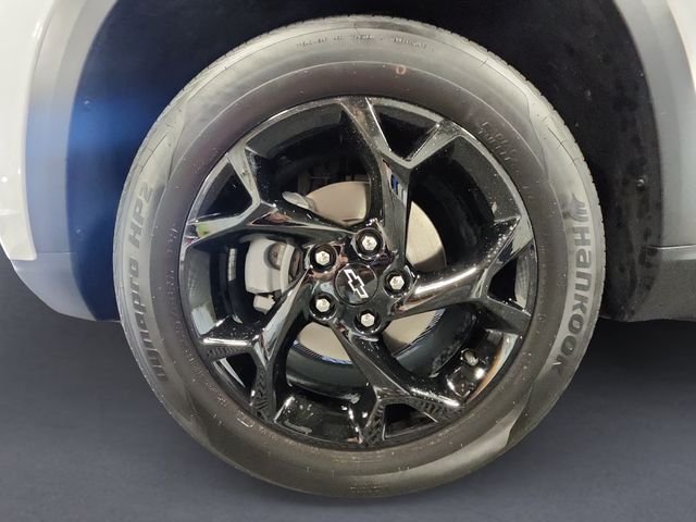 Used 2026 White Chevrolet LT image 14