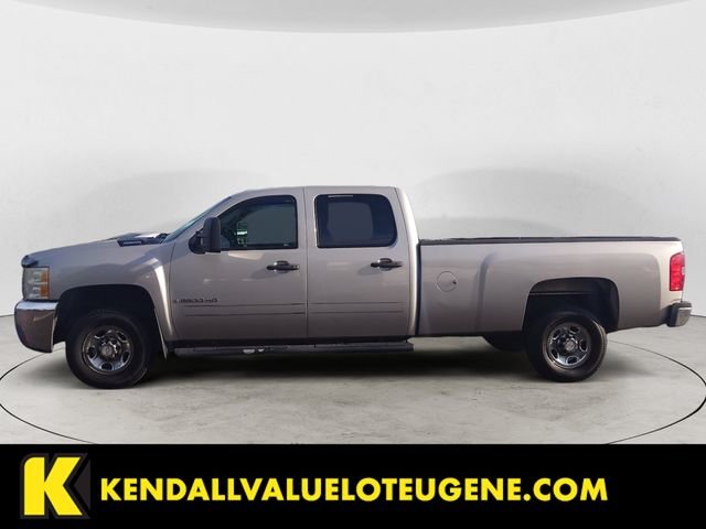 Used 2008 Silver Chevrolet LT image 2